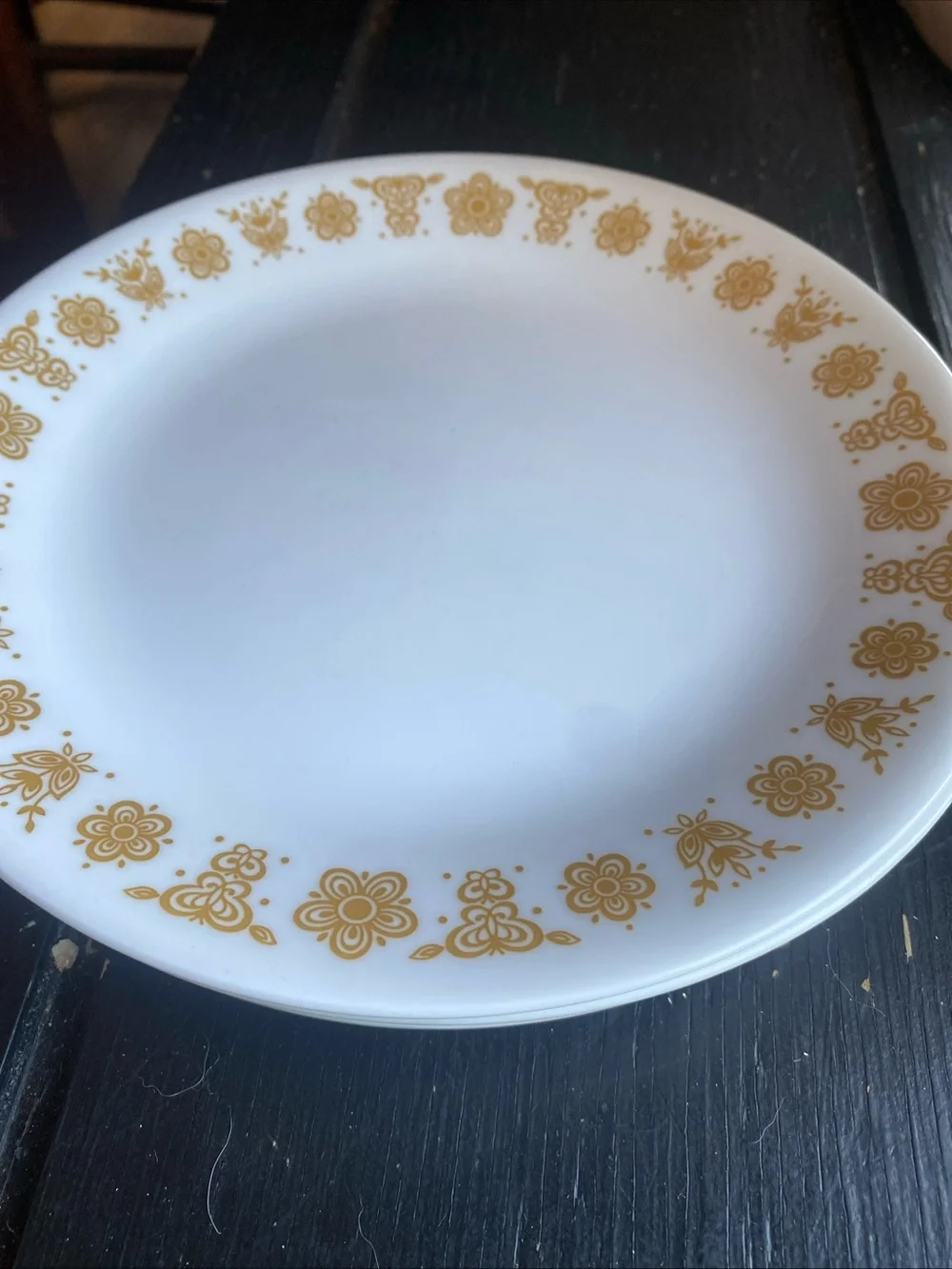Corelle White Dinner Plates with Gold Butterfly Border - Set of 8